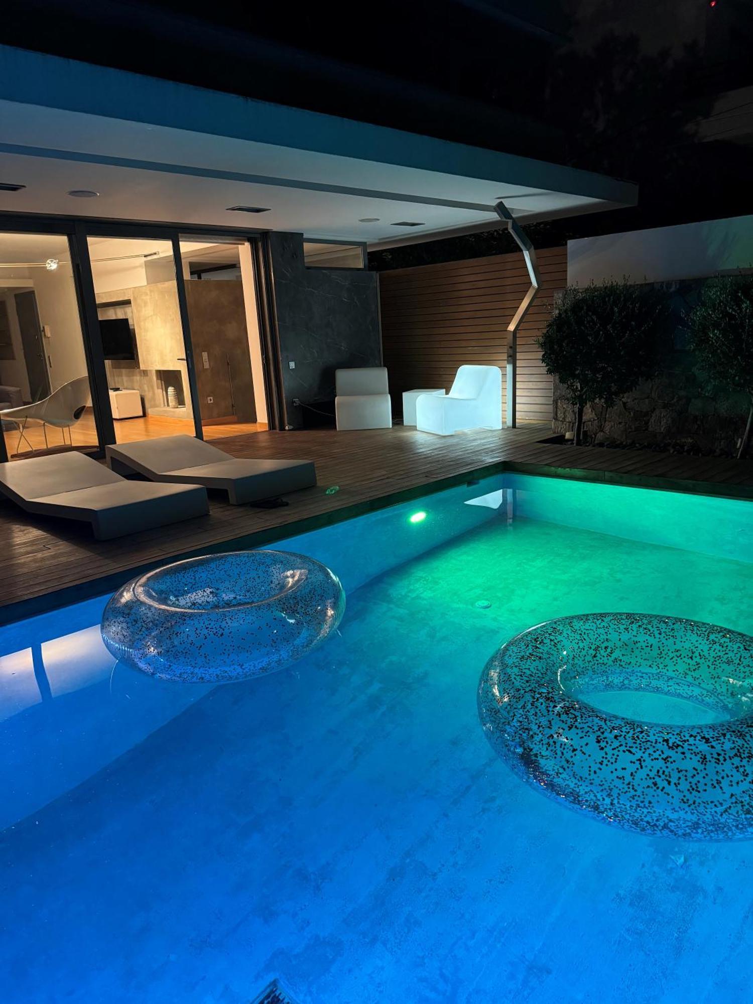 Elegant And Private Living By Neuvel Villa Athens Exterior photo